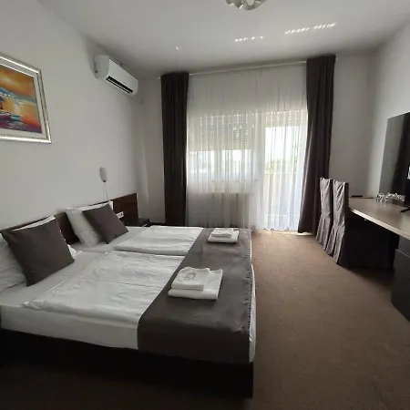 Rooms Laguna Sesvete Exterior photo