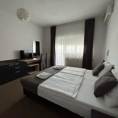Rooms Laguna Sesvete Exterior photo