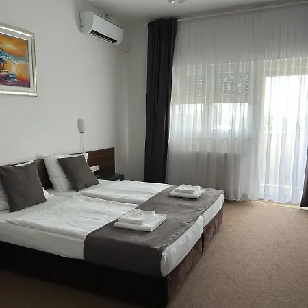 Rooms Laguna Sesvete Exterior photo